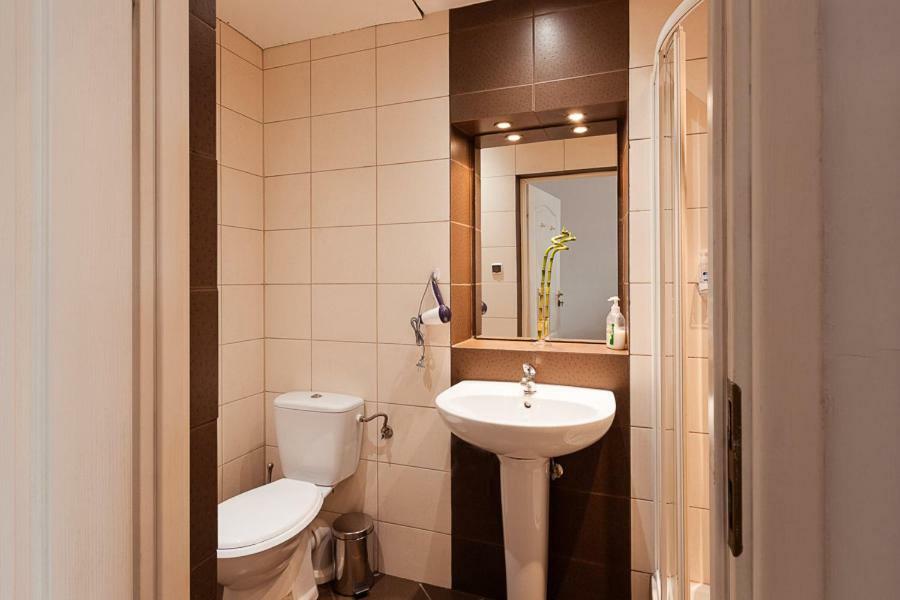 Umbrella Guest Rooms Краков Экстерьер фото